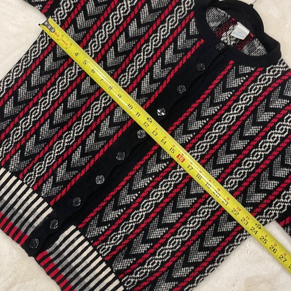 Vintage Pure Wool Sweater Cardigan - Picture 11 of 12